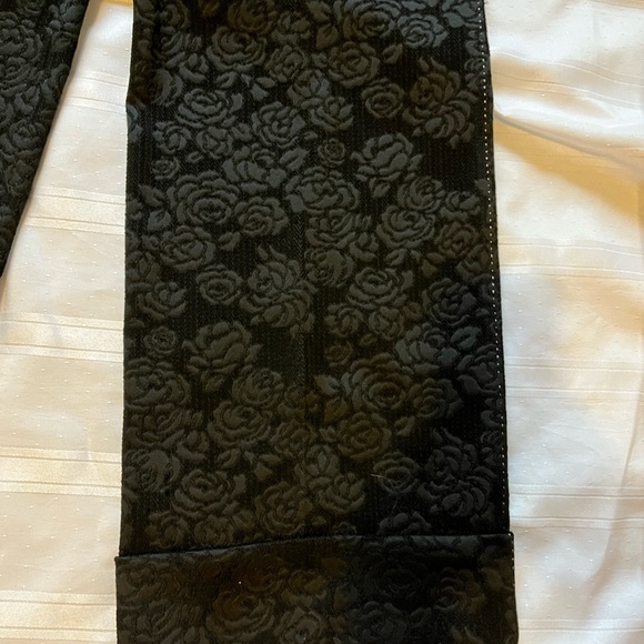 NWT Dolce & Gabbana textured high waist cuffed dress pant. - Picture 10 of 10